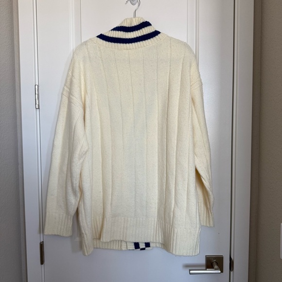 Victoria's Secret PINK Creamer Knit Varsity Cardigan Sweater Jacket Size Med - Picture 3 of 8